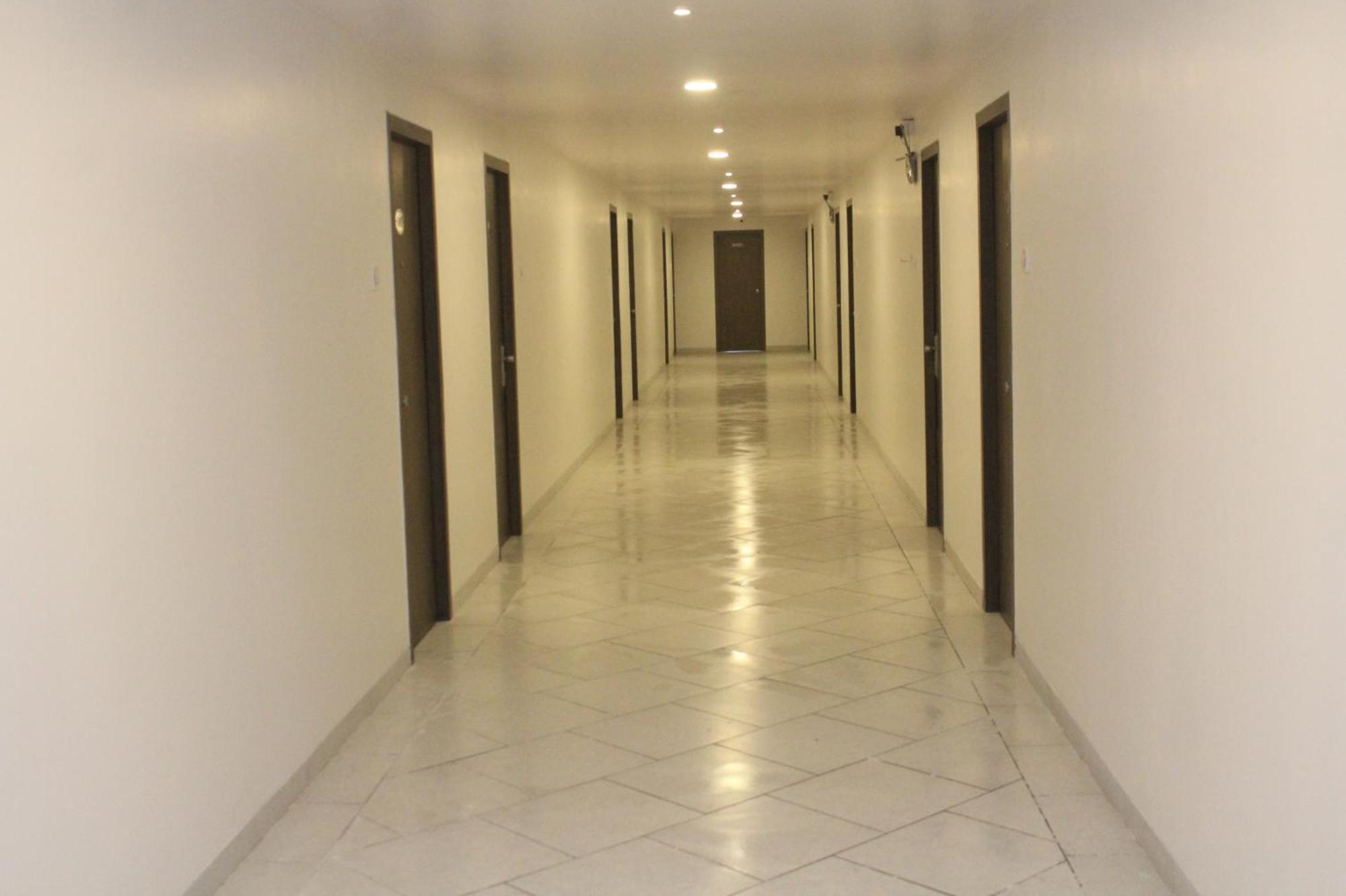 Hotel Western Court Boisar 外观 照片